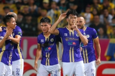 Hà Nội FC chi 10 tỷ đồng để giữ chân Thành Chung