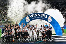 Đánh bại Frankfurt, Real Madrid lần thứ 5 giành Siêu cúp châu Âu 2022
