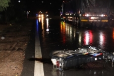 Gia Lai: Va chạm với ô tô đầu kéo, 2 người trên xe máy tử vong thương tâm