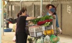 Hà Nội: Sắp xếp cho người dân vào chợ Sơn Đồng buôn bán sau khi báo NB&CL phản ánh