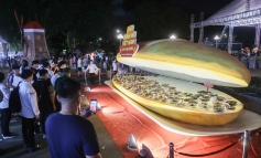 Khoảng 100.000 lượt người dân, du khách đến với Lễ hội Bánh mì Việt Nam