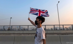 Cánh cửa vào Anh cho người Hong Kong không phải trải hoa hồng