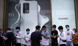Vị trí số 1 của Huawei trên toàn cầu đang lung lay