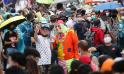 Thái Lan áp đặt 'quy tắc selfie' để ngăn cản những người biểu tình trẻ tuổi