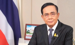 Thủ tướng Thái Lan cam kết dỡ bỏ các lệnh cấm nếu biểu tình lắng dịu
