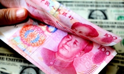 Nhân dân tệ của Trung Quốc không thể phá vỡ quyền bá chủ của đô la Mỹ