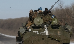 Binh sĩ Ukraine thiệt mạng trong cuộc pháo kích của phe ly khai