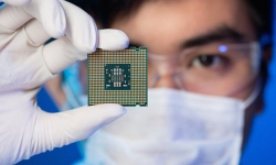 Intel được dự đoán sớm giành lại vị trí đầu thị trường bán dẫn từ tay Samsung