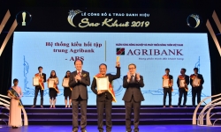 Phát huy tinh thần xung kích chuyển đổi số, Agribank được vinh danh tại 2 hạng mục Giải thưởng Sao Khuê 2019