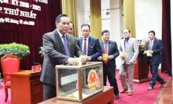 Quảng Ninh: Hội đồng nhân dân TP. Hạ Long họp bầu các chức danh chủ chốt