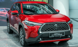 Toyota Corolla Cross 2021 ra mắt tại Malaysia, không có phiên bản hybrid