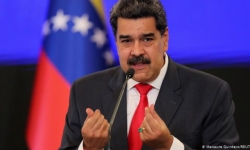 Facebook khóa tài khoản của Tổng thống Venezuela