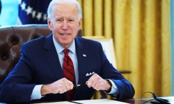 Tỷ lệ ủng hộ ông Joe Biden tăng mạnh trong cách xử lý đại dịch