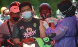 Số ca tử vong vì COVID-19 tại ASEAN tăng vọt