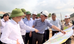 Đoàn công tác Ủy ban kinh tế quốc hội làm việc với tỉnh Ninh Bình về dự án cao tốc Bắc - Nam