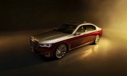 Khám phá mẫu xe BMW 7-Series Shining Shadow được sản xuất giới hạn