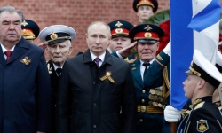 Tổng thống Putin cam kết bảo vệ 'lợi ích của Nga' trong Ngày Chiến thắng