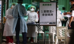 Singapore đóng cửa trường học, Đài Loan cấm người nước ngoài để đối phó với dịch bùng phát