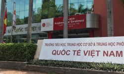 Giáo viên trường Quốc tế Việt Úc mắc Covid-19, hơn 100 học sinh thành F1