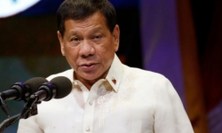 Tổng thống Philippines dọa bỏ tù người từ chối tiêm vắc xin COVID-19