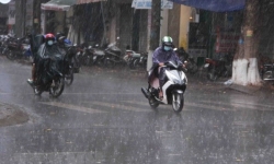 Dự báo thời tiết 12/7: Tây Nguyên và Nam Bộ có mưa rào và dông rải rác