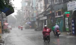 Dự báo thời tiết 14/7: Bắc Trung Bộ nắng nóng, Nam Bộ mưa lớn