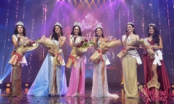 Bốn người đẹp đăng quang một cuộc thi hoa hậu ở Philippines