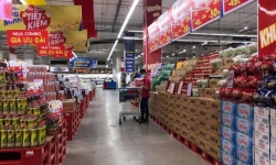 Hà Nội: Dừng bán hàng ăn mang về, người dân đi chợ, mua đồ ăn như thế nào?