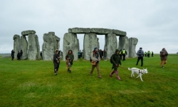 Di tích Stonehenge có thể là địa điểm tiếp theo của Vương quốc Anh mất vị trí di sản thế giới