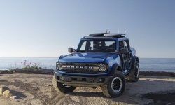 Ford Bronco Riptide là mẫu xe địa hình lý tưởng cho dân đi biển