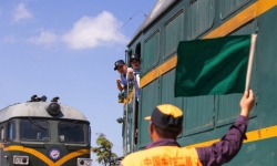 Trung Quốc tài trợ Lào xây đường sắt cao tốc: Thái Lan “thèm thuồng' nhưng sợ ảnh hưởng di sản Luang Prabang