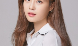 Nữ ca sĩ Heo Youngji - cựu thành viên Kara mắc Covid-19