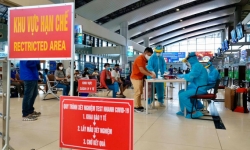 Hà Nội đề xuất cách ly 7 ngày đối với hành khách di chuyển bằng đường hàng không