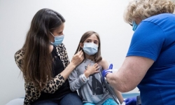 Trẻ em có nên tiêm vaccine ngừa COVID-19?