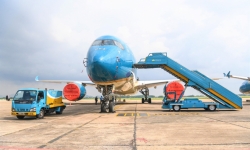 Các hãng hàng không Việt Nam lâm vào tình trạng nguy hiểm