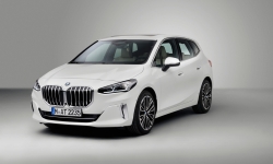 BMW 2-Series Active Tourer thế hệ thứ 2 được trang bị lưới tản nhiệt cỡ lớn