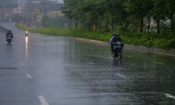 Dự báo thời tiết 11/10: Bắc Bộ và Thanh Hóa mưa to, trời chuyển lạnh