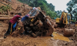 Lũ lụt ở Ấn Độ: ít nhất 25 người chết khi mưa lớn gây ra lở đất ở Kerala