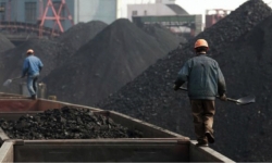 Giá than đá tăng kỷ lục lên 300 USD/tấn ở Trung Quốc khi thời tiết trở lên lạnh buốt