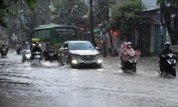 Dự báo thời tiết 12/11: Trung Bộ mưa lớn