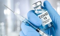 Hà Nội: Học sinh lớp 9 tử vong sau tiêm vắc xin COVID-19 một ngày