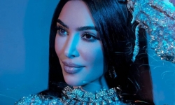 Kim Kardashian được vinh danh là Biểu tượng thời trang của năm