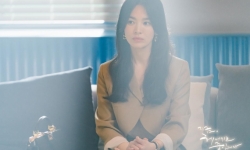 Song Hye Kyo gây tranh cãi khi trở thành nữ diễn viên cát-xê cao nhất Hàn Quốc