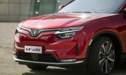 VINFAST chính thức nhận đặt hàng xe VF e35, VF e36 tại triển lãm CES 2022