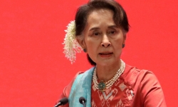 Bà Aung San Suu Kyi bị kết án bốn năm tù