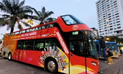 Đề xuất tiếp tục thí điểm hoạt động xe buýt 2 tầng du lịch