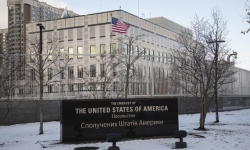 Mỹ sơ tán hầu hết nhân viên đại sứ quán tại Ukraine