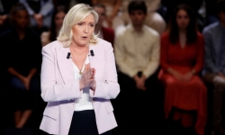 Ứng cử viên tổng thống Pháp Marine Le Pen bị la ó ở Guadeloupe