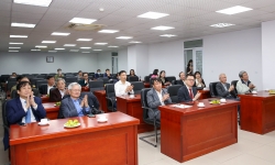 Công bố và trao thẻ hội viên Hội Nhà báo Việt Nam giai đoạn 2021 - 2026