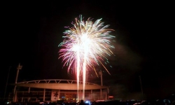 Bắn pháo hoa khai mạc SEA Games 31 tại sân vận động Mỹ Đình